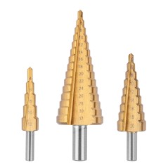 VERTO 60H820 Wiertła stopniowe 4-12, 4-20, 4-32 mm, TiN, zestaw 3 szt.