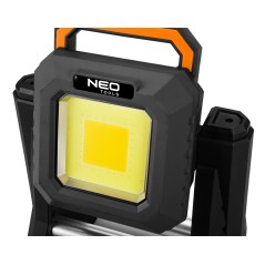 NEO TOOLS 99-124 Reflektor teleskopowy 3000lm 